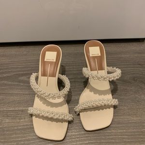 Dolce Vita Noel Heels vanilla pearls